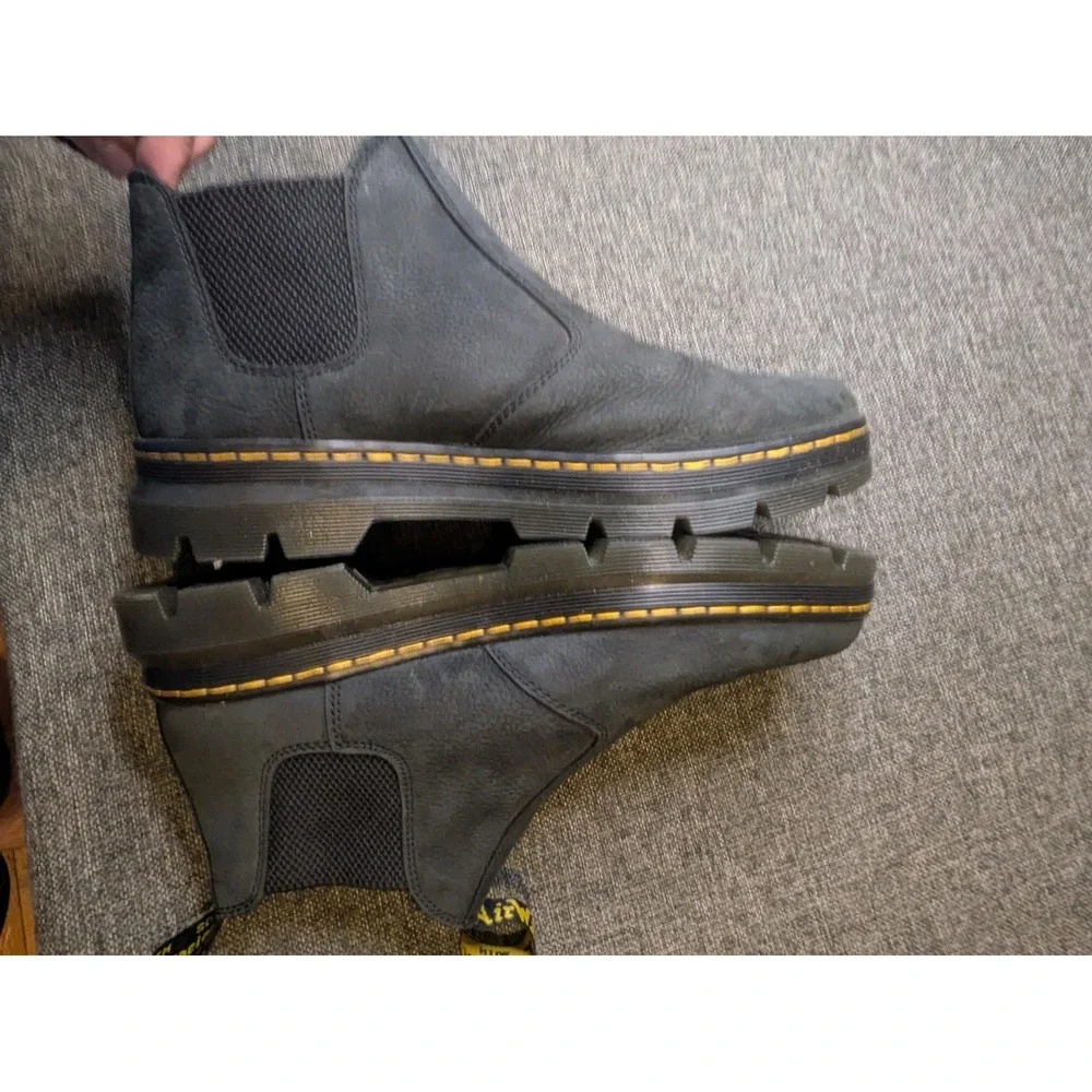 Dr. Doc Martens Hardie II Chelsea Ankle Boots Mens Size 12 Black Pebble Leather